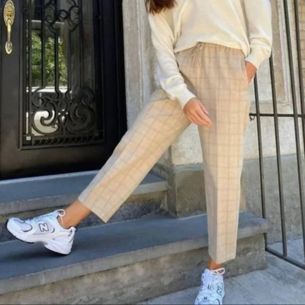 Aritzia / Babaton Jimmy pant in okeeffe plaid XXS